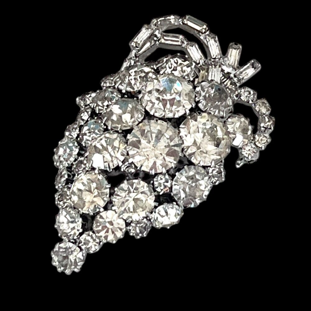 Vintage 1950s Rhinestone Brooch Crystal Grape Cluster Silver Tone Spray Pin - 6D
